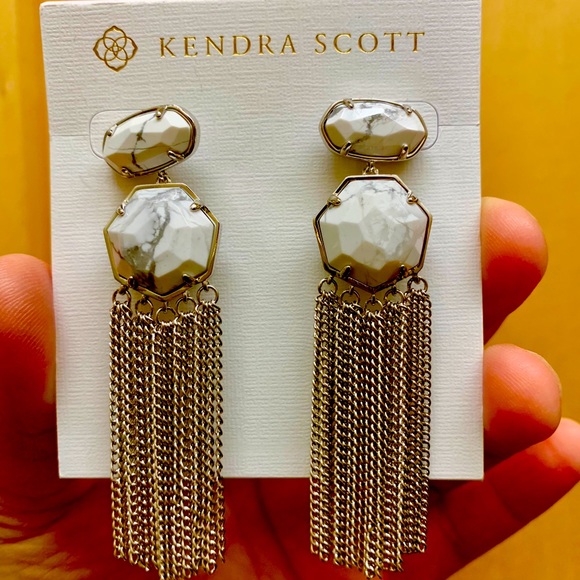 Kendra Scott Tae Statement Earrings - Picture 3 of 9